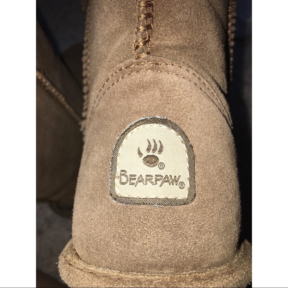 Bearpaw boots - Picture 2 of 3